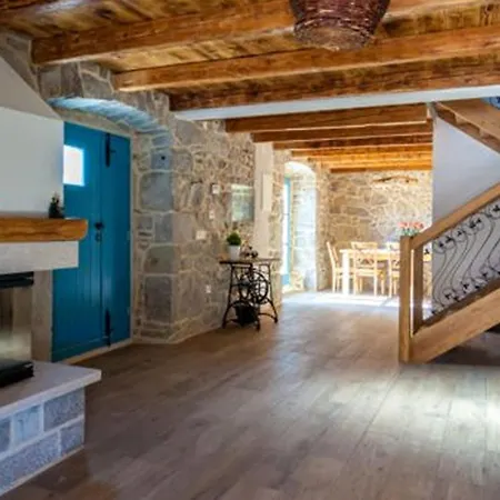 Villa Rustic Lusa